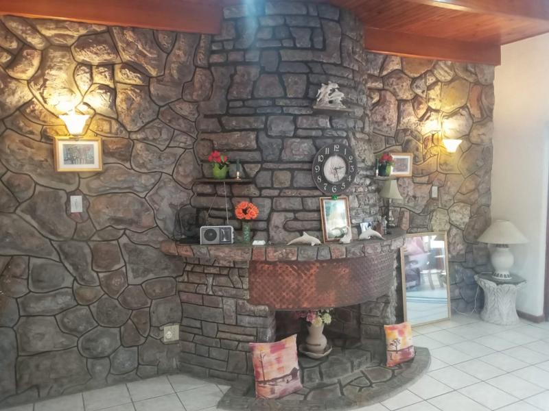 4 Bedroom Property for Sale in C Place Eastern Cape